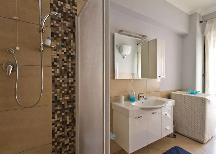 Appia Davila25 4* Rom