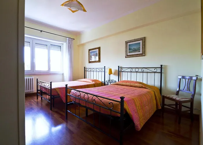 Appia Davila25 Bed & Breakfast