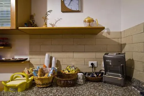 Appia Davila25 Bed & Breakfast Rom