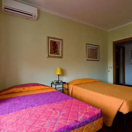 Appia Davila25 فندق مبيت وإفطار روما